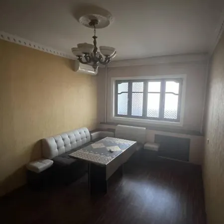 Patriko Namas Prie Mirono * Vilnius